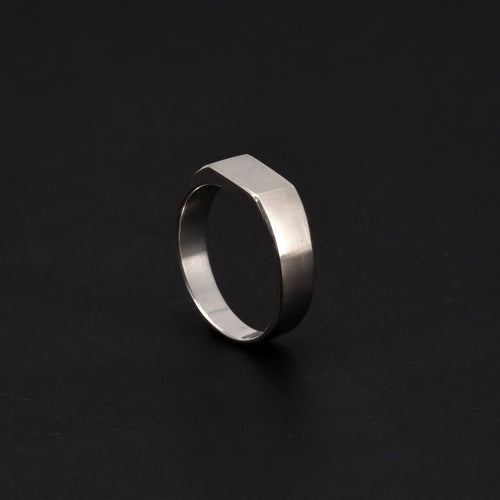 THE SIGNET / CORE